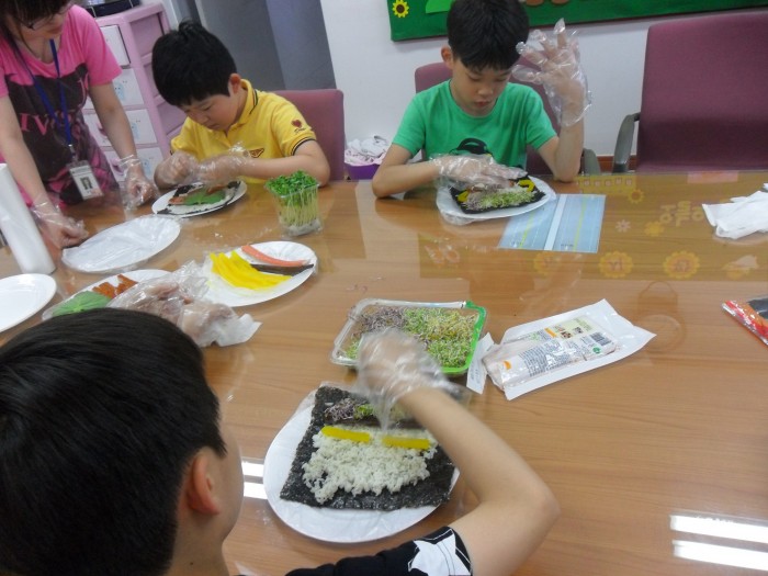 김밥으로 자신을 표현